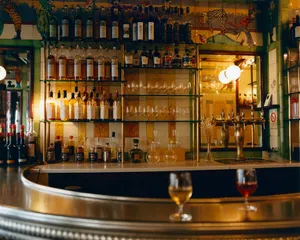 Clown Bar